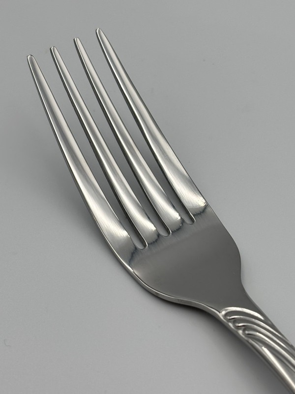 Oneida Camber Cresta Windswept Scroll Dinner Forks Set of 4 Stainless Steel New gallery