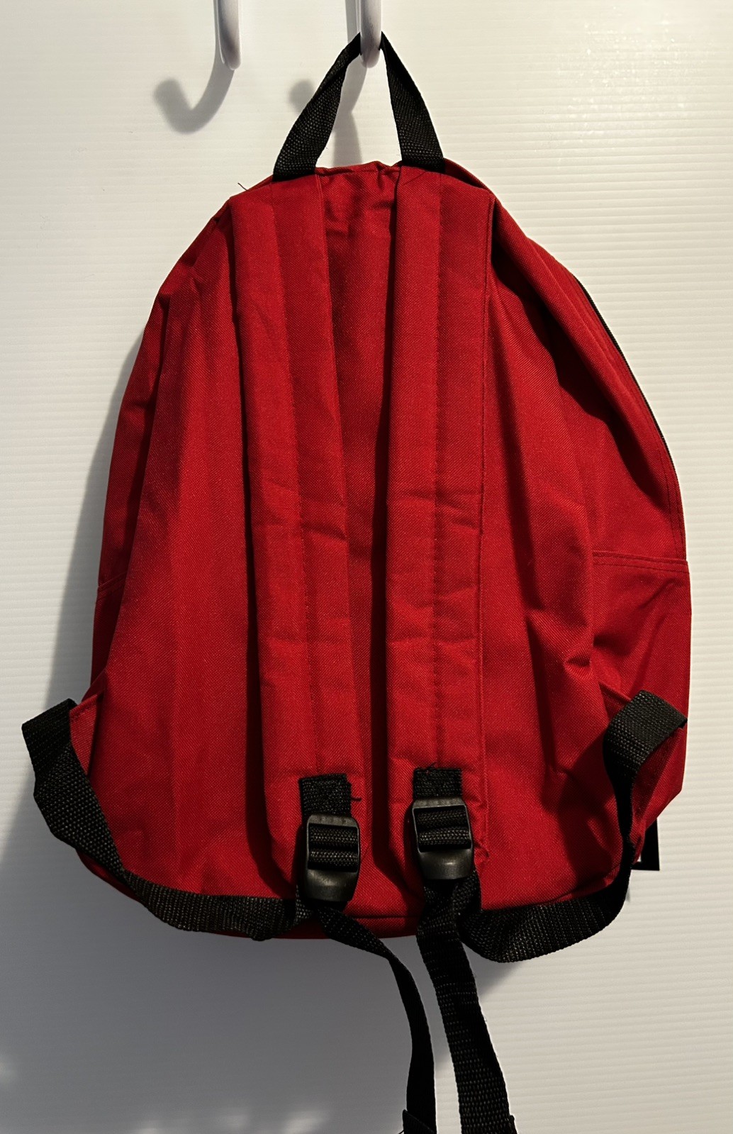 Trailmaker Equipment Classic Red 17” Backpack W/ Adjustable Straps New With Tag 4