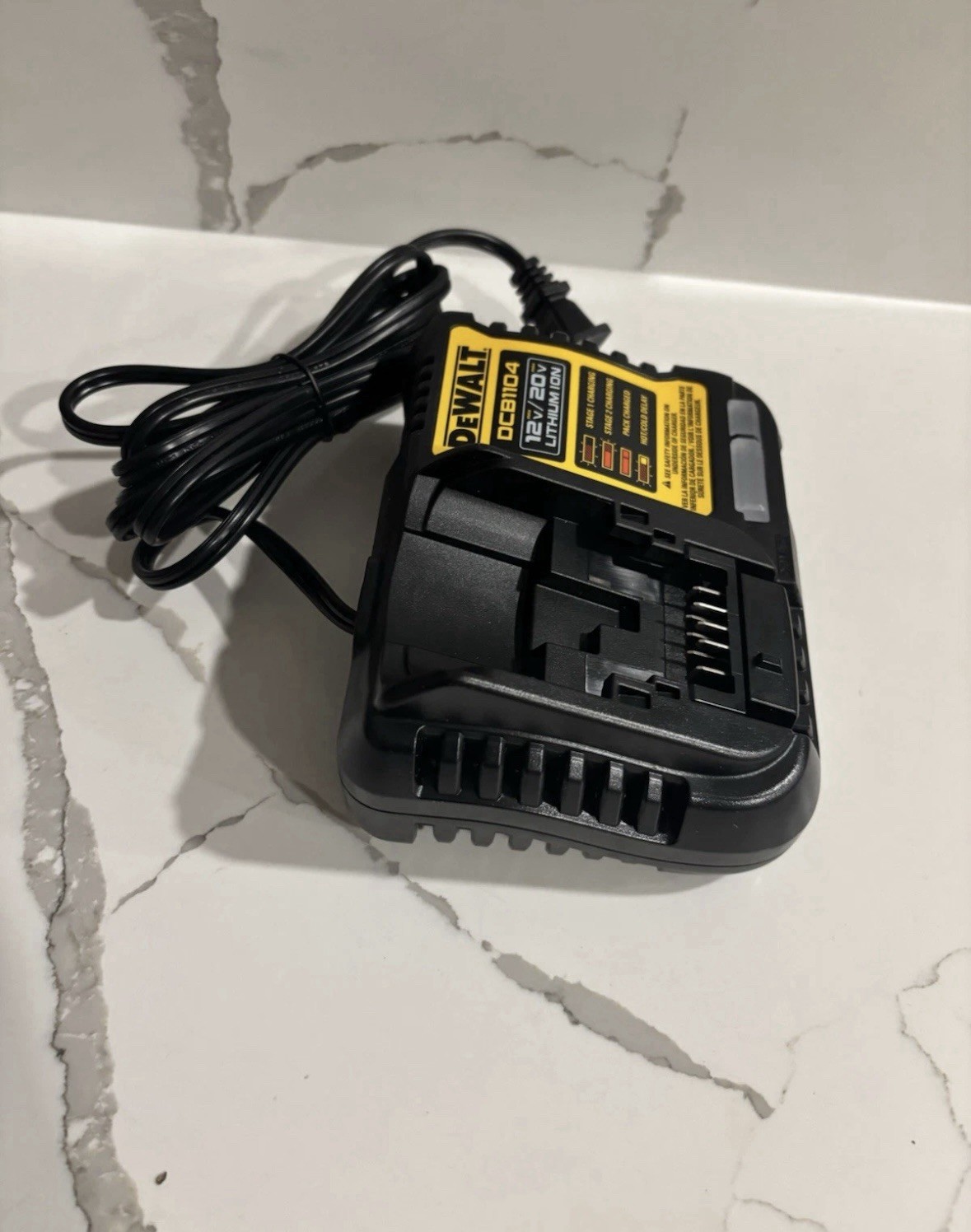 DEWALT DCB1104 12V 20V 4 Amps Lithium Ion Battery Charger - New Open Box gallery