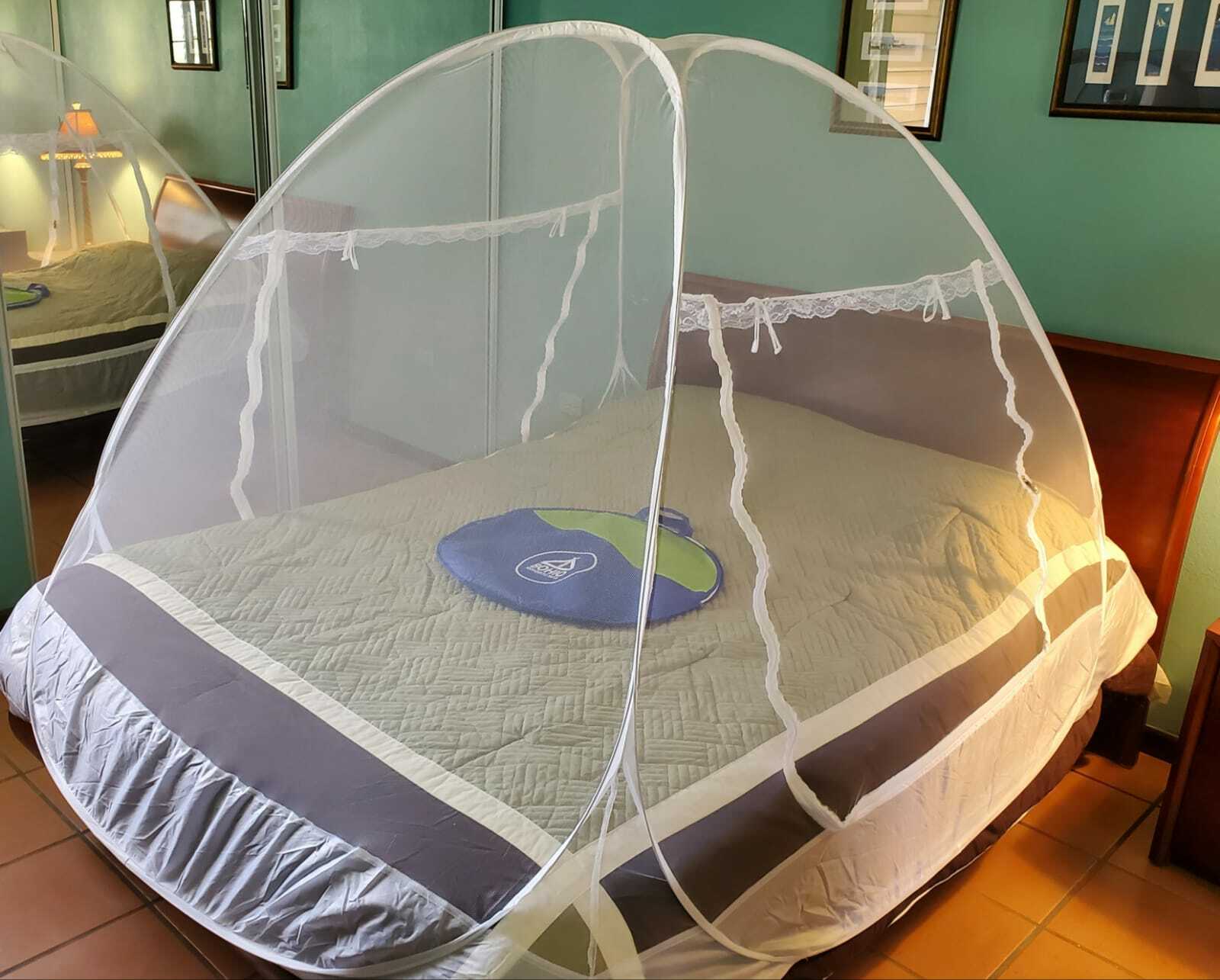 Full/Queen Size Pop-Up Mosquito Net / Mosquitero Plegable Full/Queen gallery
