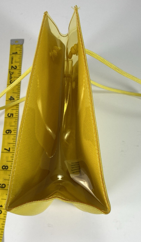 BED BATH & BEYOND Small Reusable TOTE BAG Yellow Polyvinyl Chloride 7.5/8x5.5/8 gallery