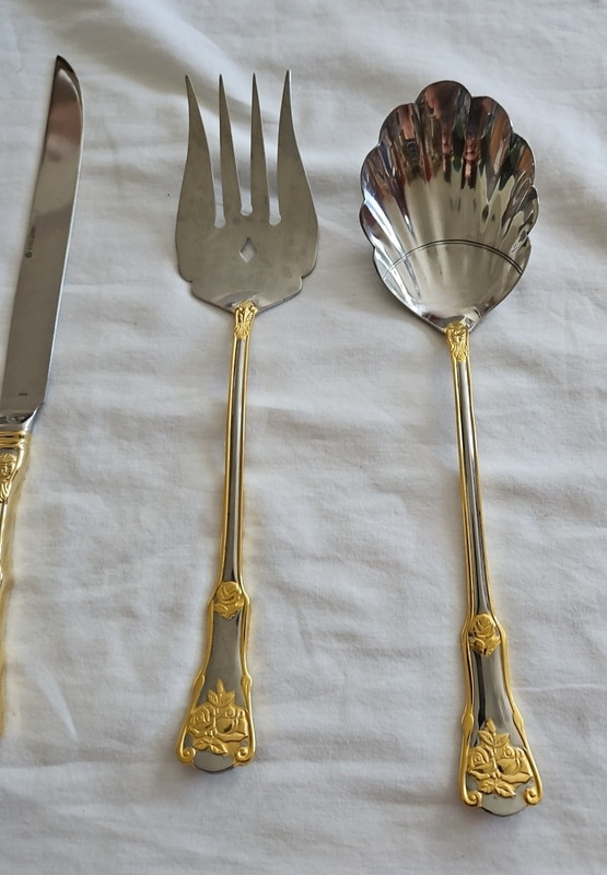 BUFFET SET ~ 3 Piece Serving Flatware USED by Royal Albert Old Country Rose gallery
