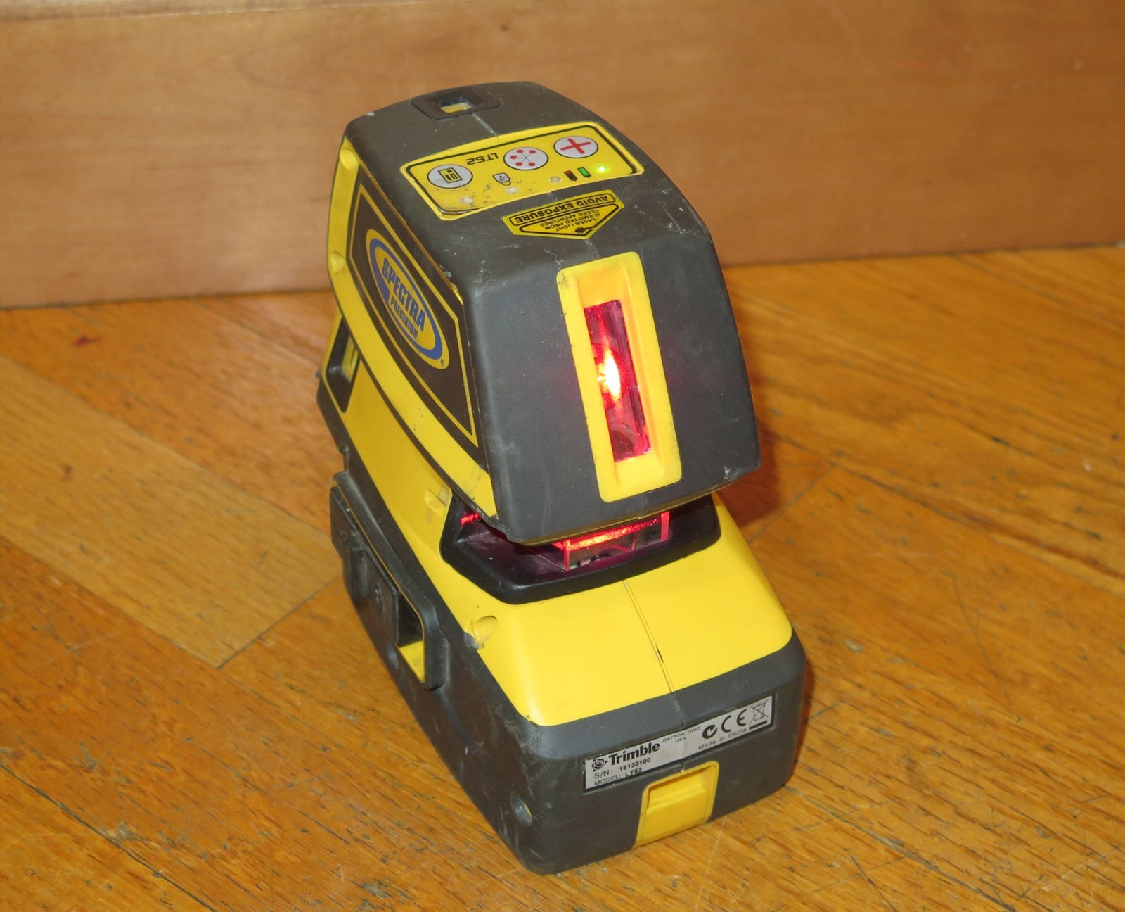 Spectra-Precision Trimble LT52 Horizontal Vertical Cross Laser Line Tool - READ gallery