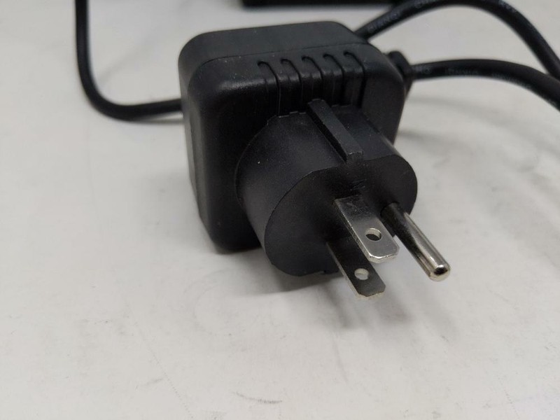 AED International Step Up & Down Transformer VC-100 - 110-240V gallery