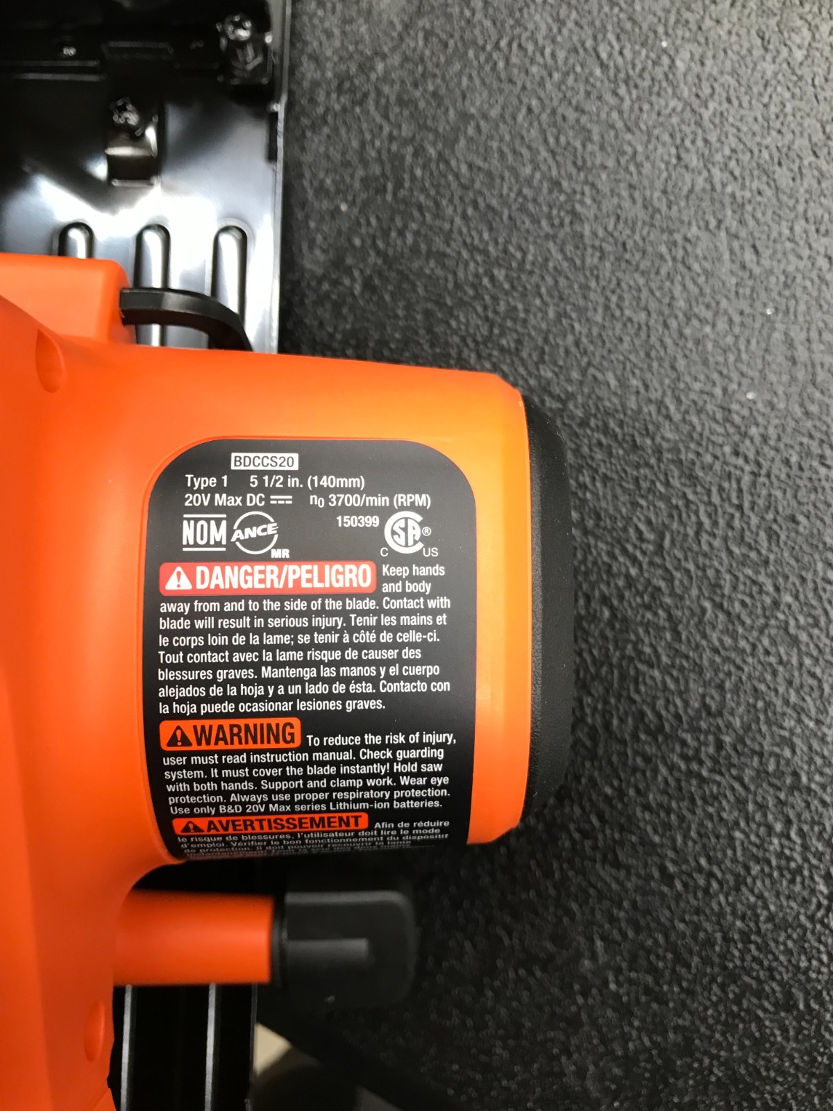 BLACK+DECKER 20V MAX* 5-1/2 In. Circular Saw - BDCCS20 gallery