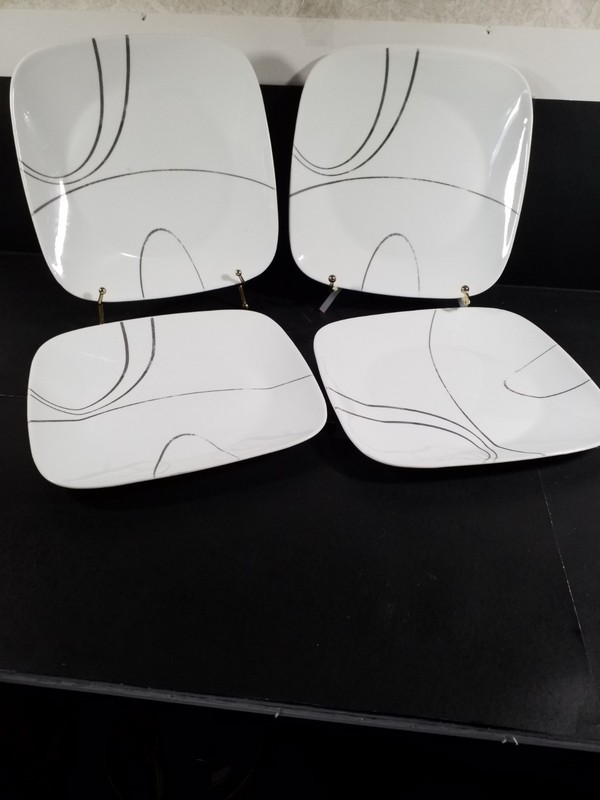 Corelle "Simple Lines" 4 Dinner Plates 10.5" gallery