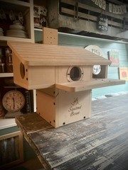 Squirrel Nesting Box