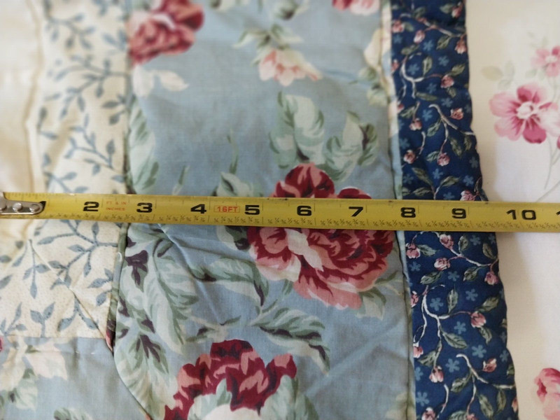 Patchwork Twin Quilt "SPOOLS" Beautifully Done 64" by 86" Long-Unbranded gallery