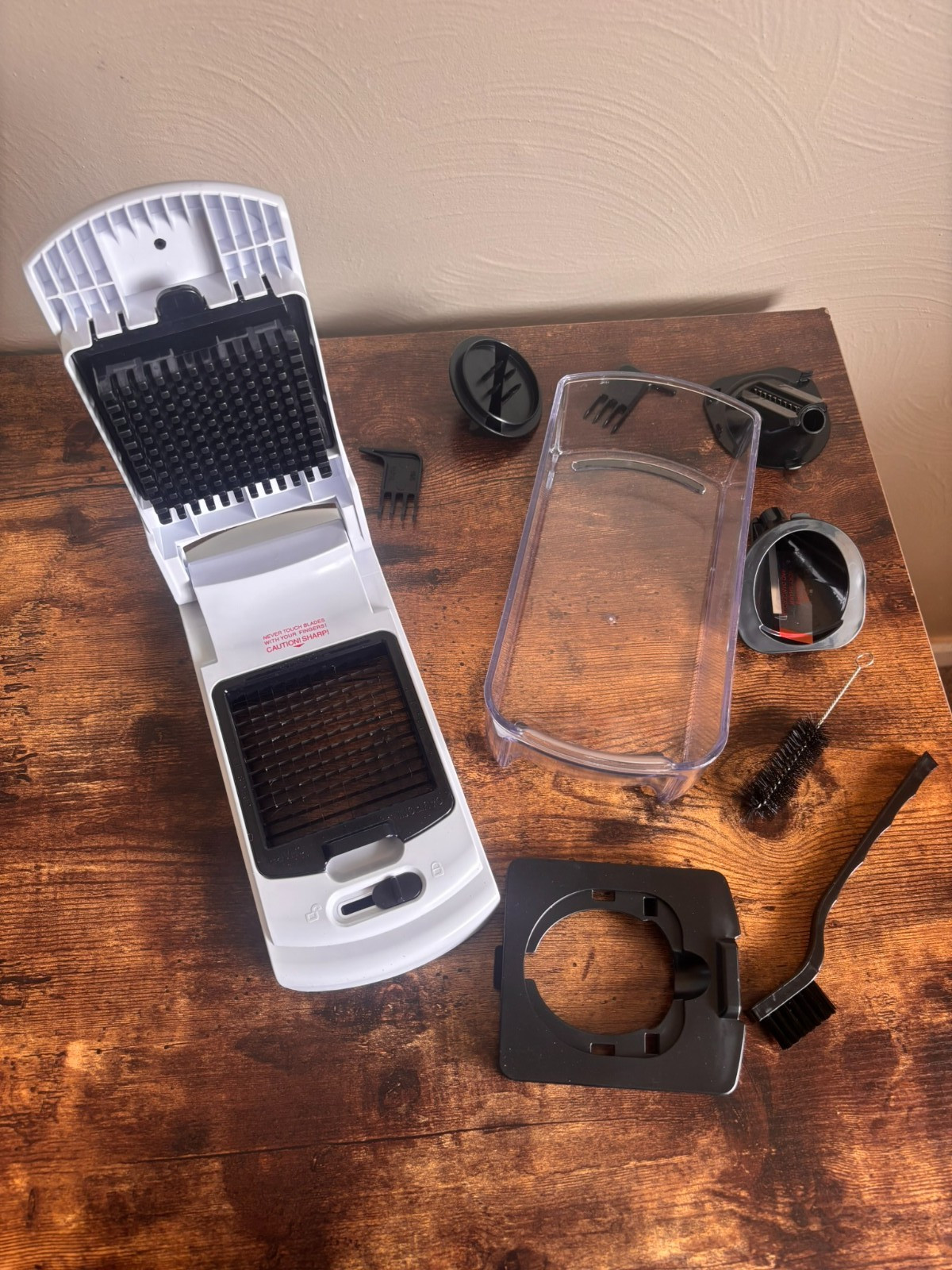 Fullstar The Original Pro Chopper - Vegetable Chopper and Spiralizer kitchen gallery