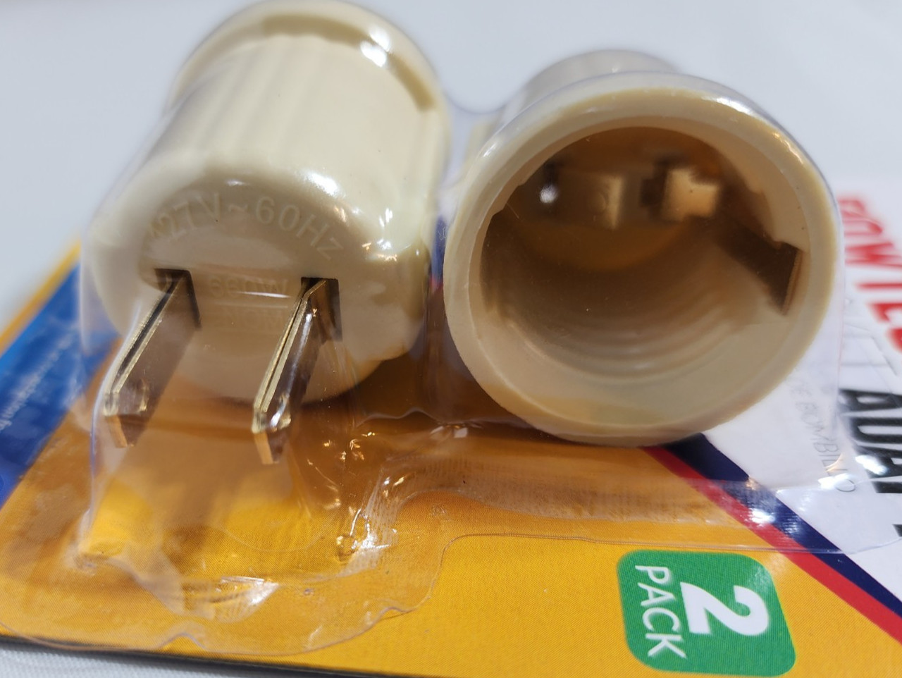 4 Pack E26 Light Socket to Plug Adapter 110V Outlet Converter Bulb Base US gallery