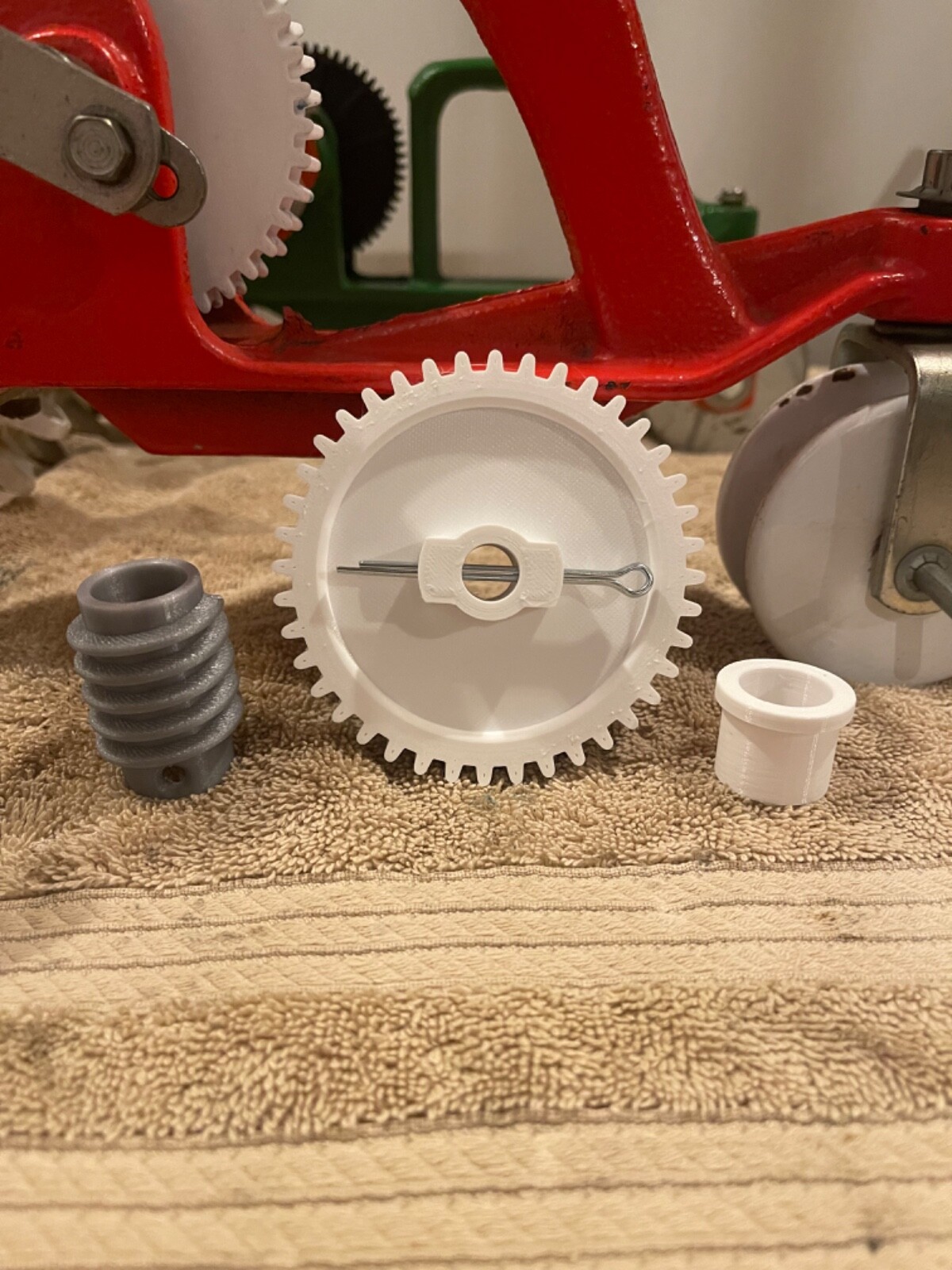 Thompson Sears Tractor Lawn Sprinkler Gear Set and Top Bushing - 3D Printed gallery