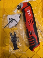 Milwaukee M12 Cordless Oscillating Multi-Tool 2426-20 Sander Attach 12V
