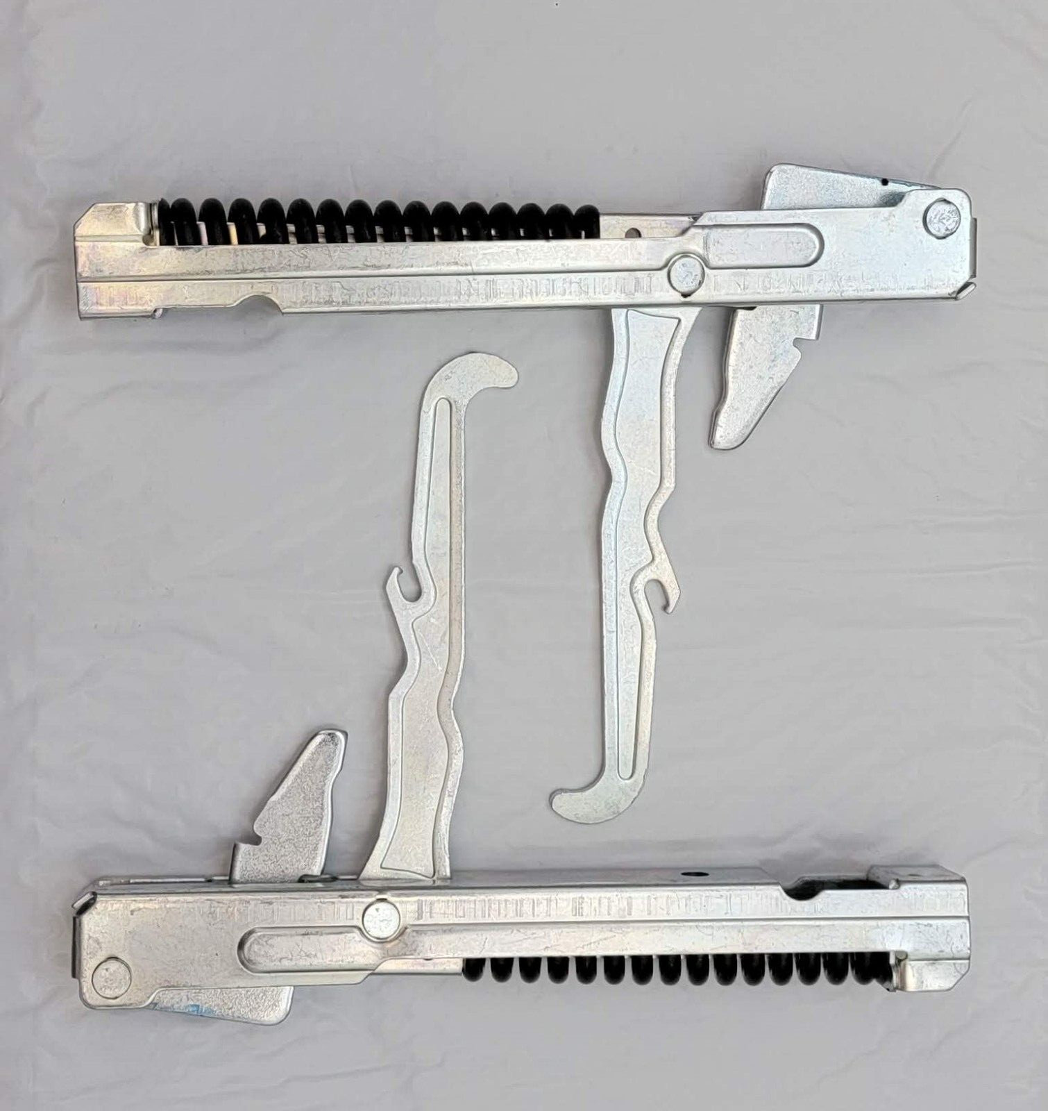 DCS 211344 DOOR HINGE SET ( 2 HINGES) gallery
