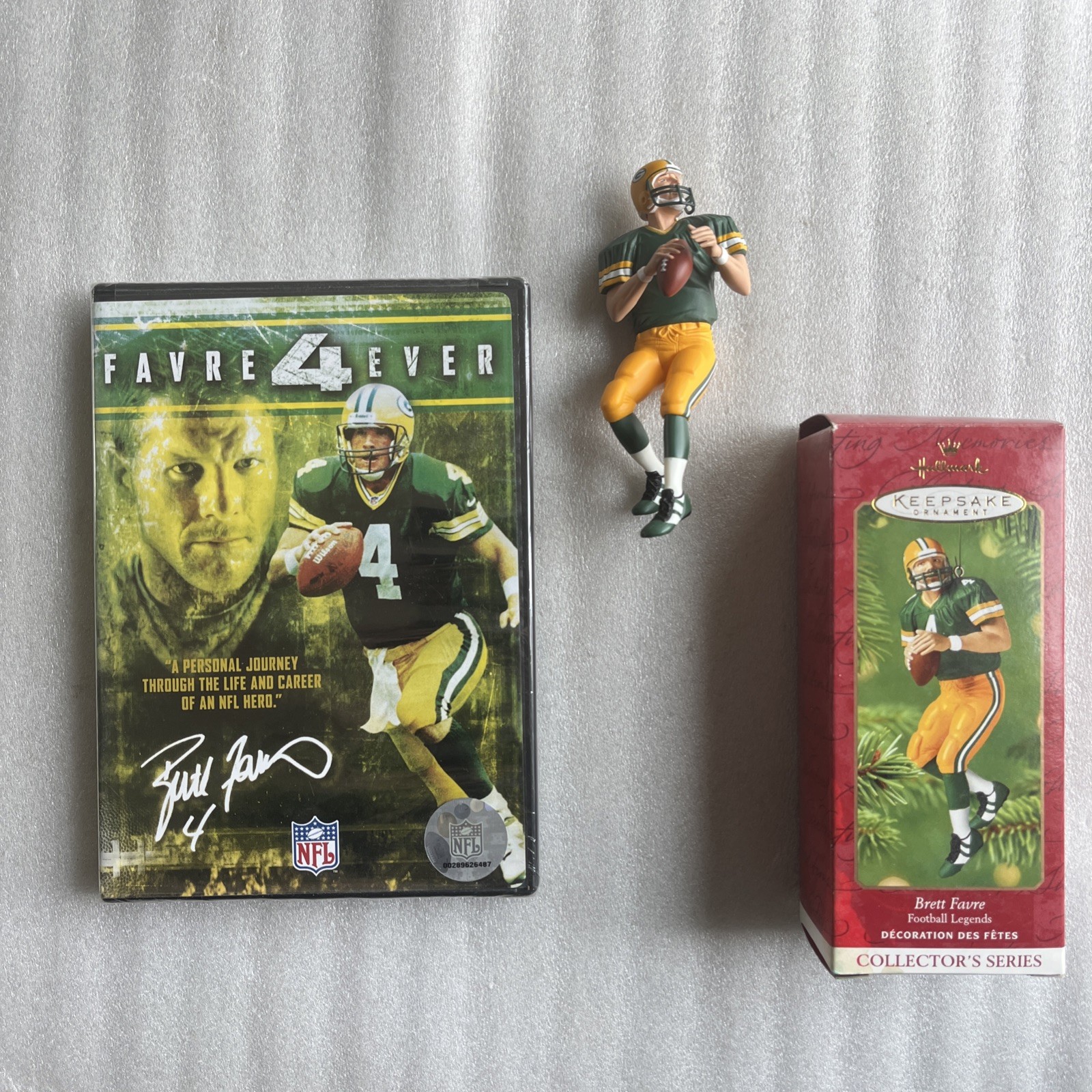 Hallmark #7 NFL Brett Favre Keepsake Ornament + DVD Lot NEW gallery