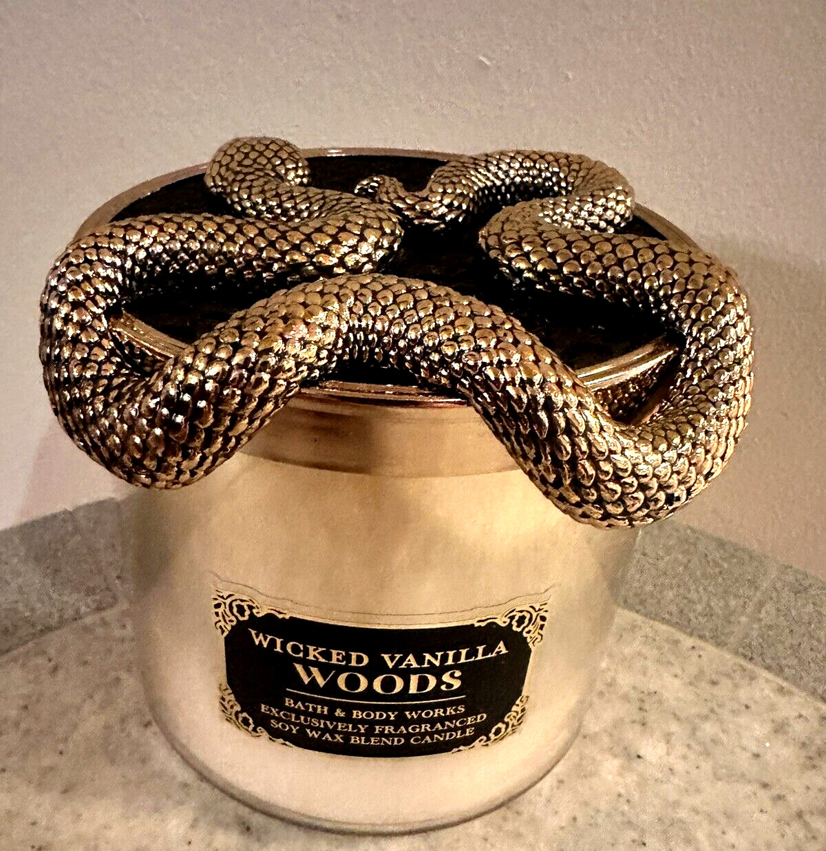 Bath & Body Works Wicked Vanilla Woods Candle 3 Wick Snake Lid 14.5 Oz NEW gallery