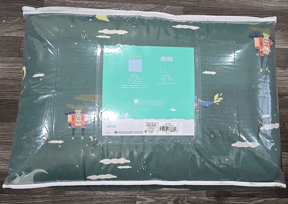 3 pc Pillowfort Dragon Full Comforter and Shams Set NIP gallery