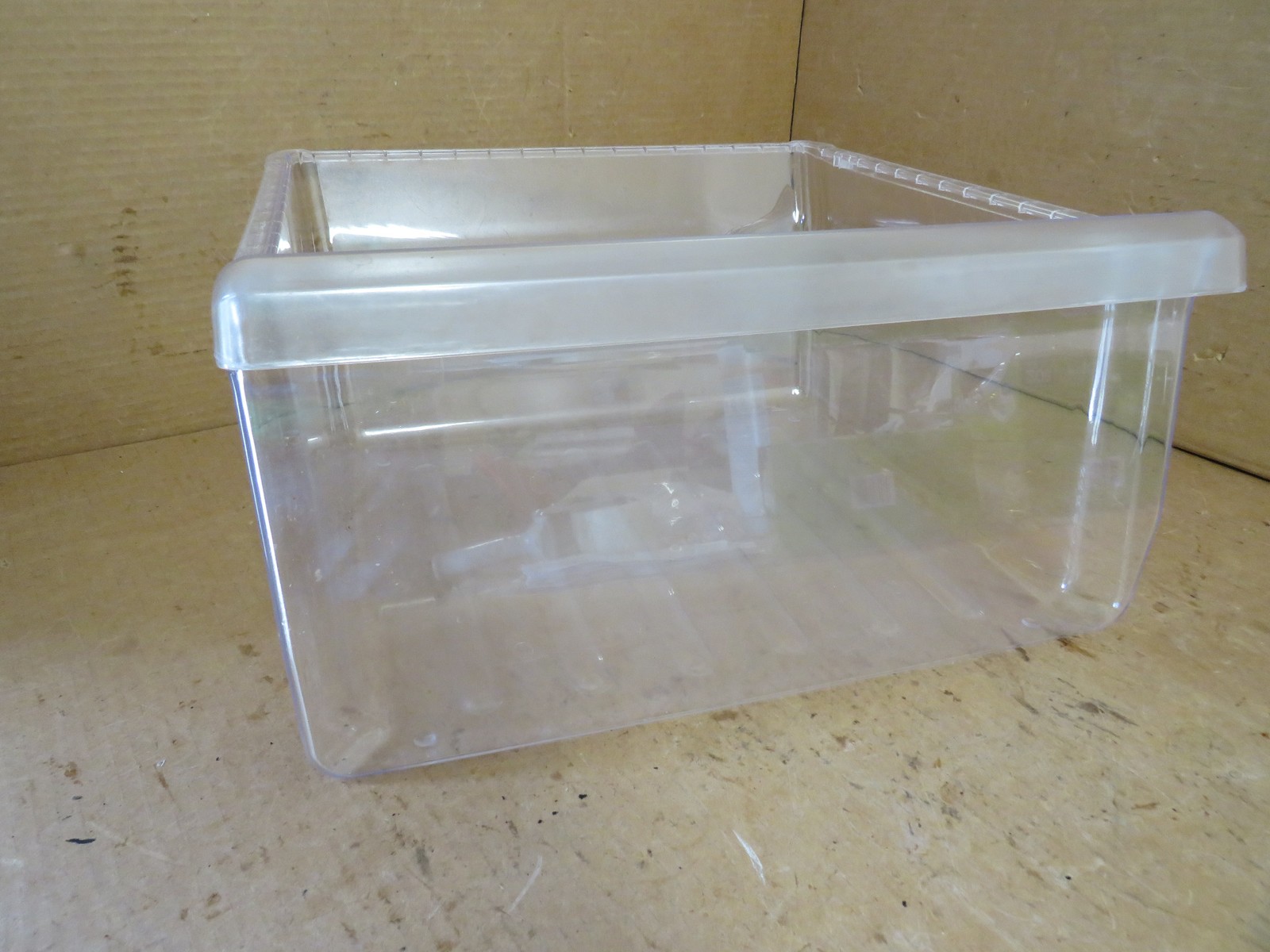 Samsung Refrig. Crisper Drawer (2nd Fr. Bottom) Part # DA61-05548A DA97-08693B gallery