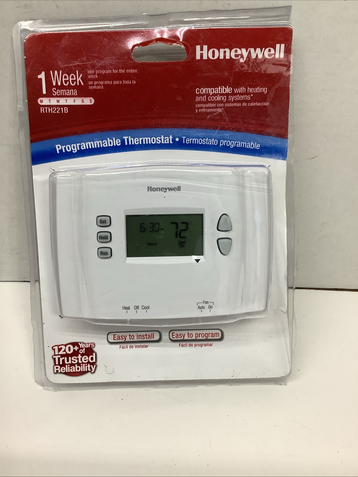 Honeywell 1-Week Programmable Thermostat RTH221B gallery