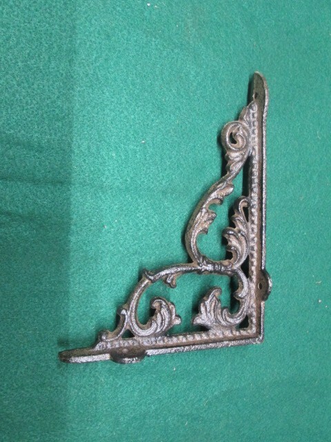 2 Antique Style Shelf Brace Wall Bracket Cast Iron Brackets Corbels gallery