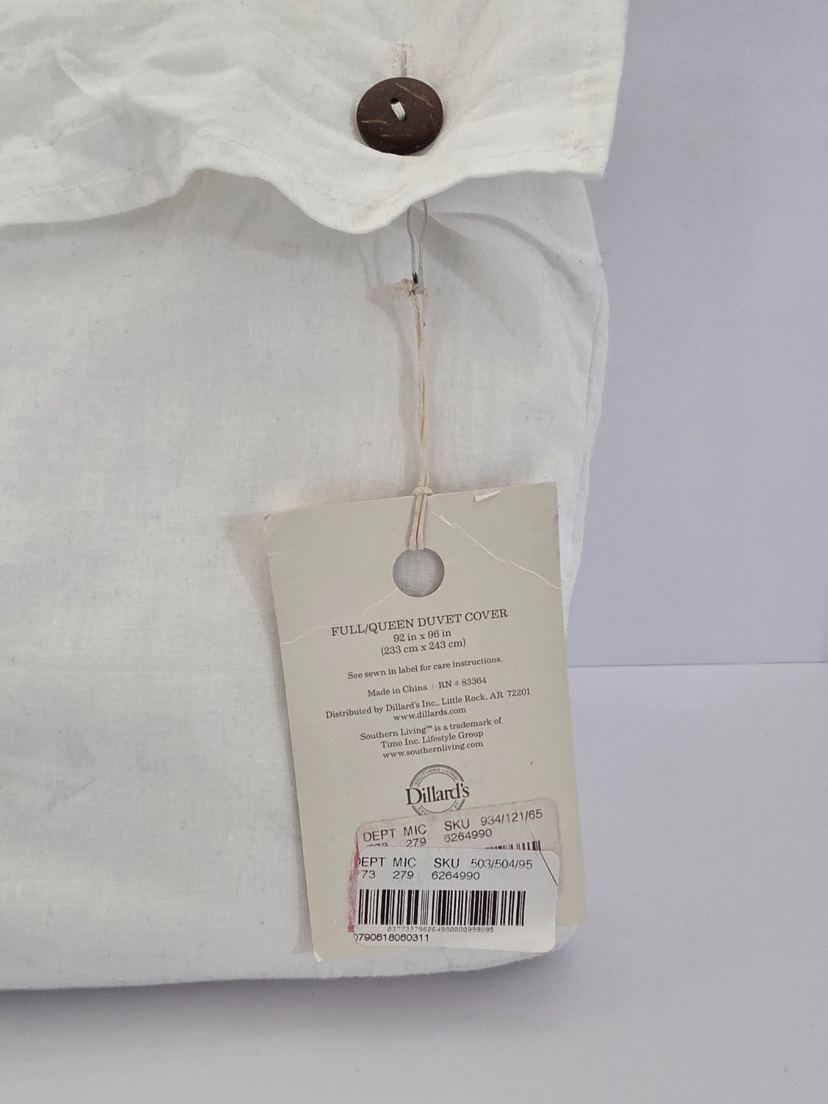 Southern Living Simplicity Emerson White 92" X 96" Full/Queen Duvet Cover New gallery