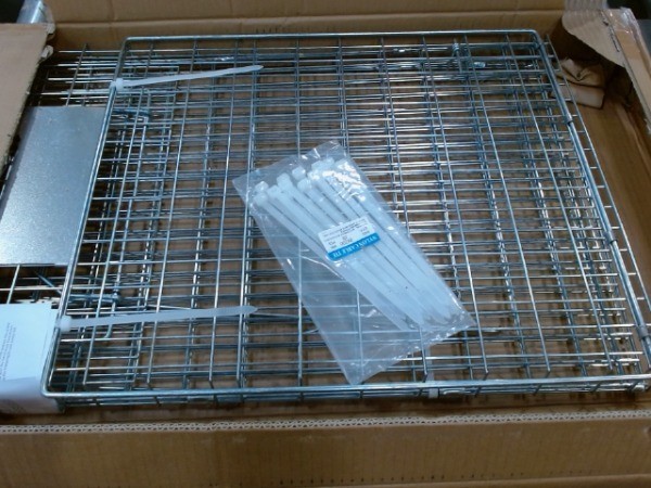Vlaeng Large Foldable Humane Live Animal Trap Cage 51"x17"x19" Coyote Fox gallery