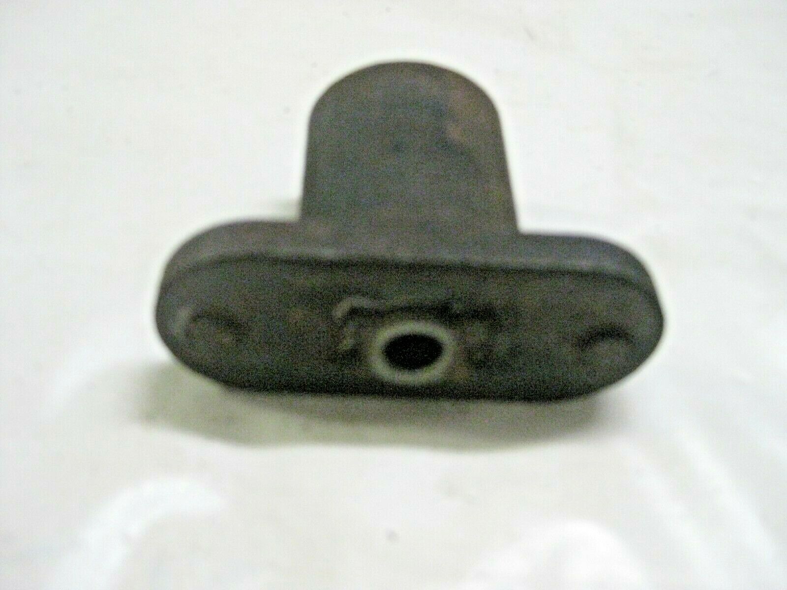 Bolens Mower 11A-414A065 Blade Adapter Part 748-0377E, 748-04225, 748-0377B gallery