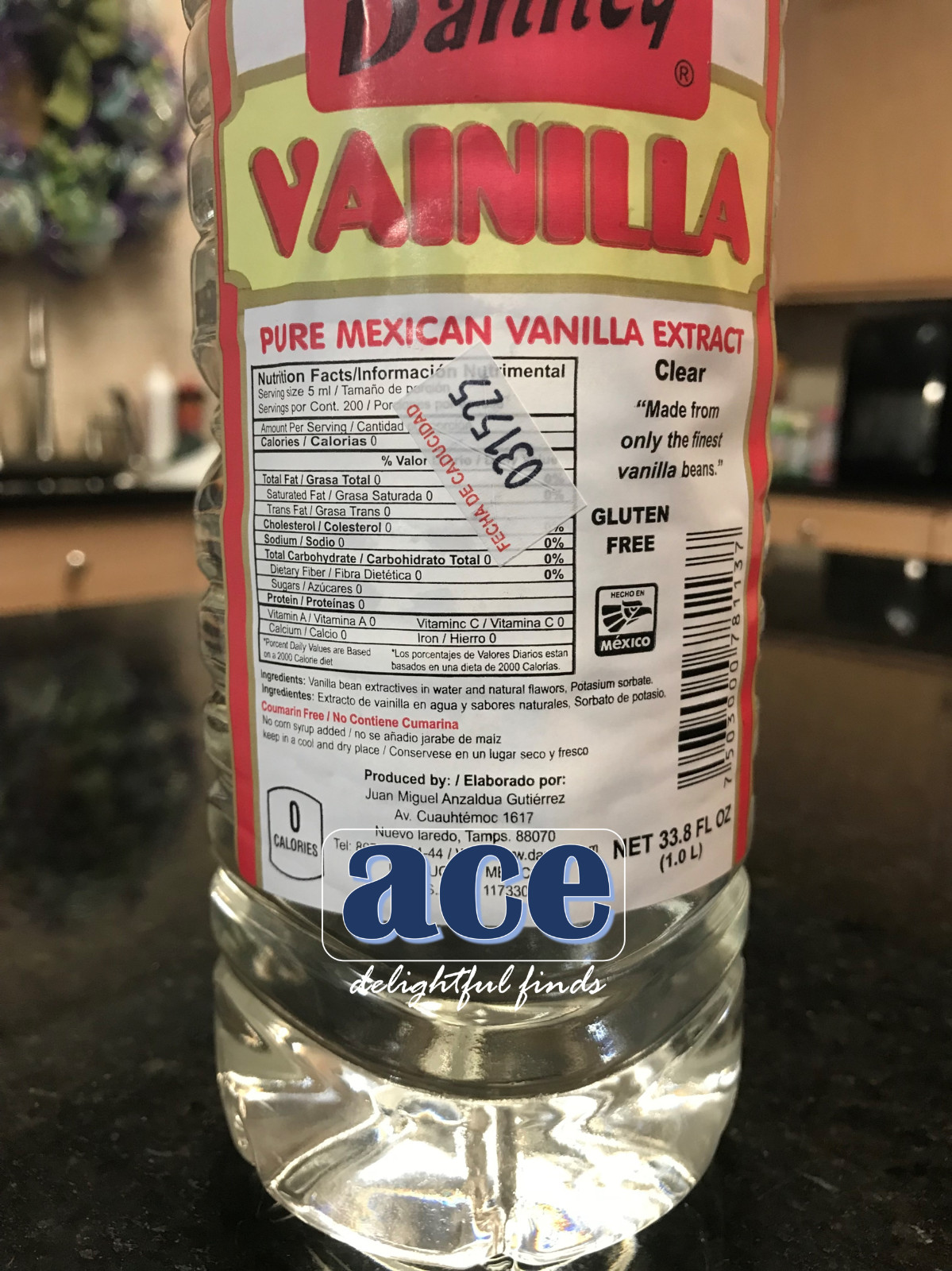Two (2) Danncy Pure Mexican Vanilla Extract - White Color (1 Liter each) gallery