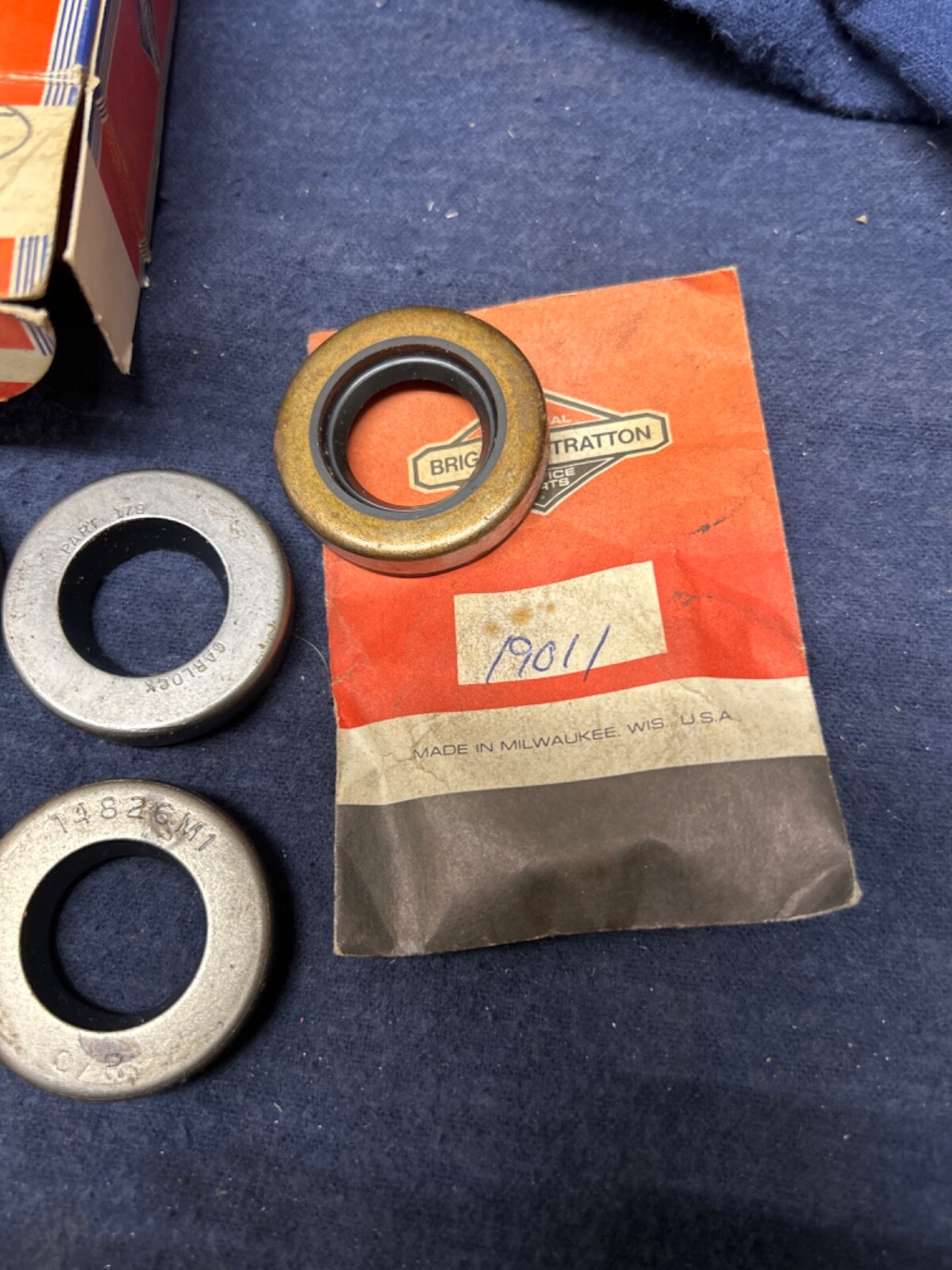 🏁 NOS Briggs & Stratton 691582 (19011) Lot of 6 gallery