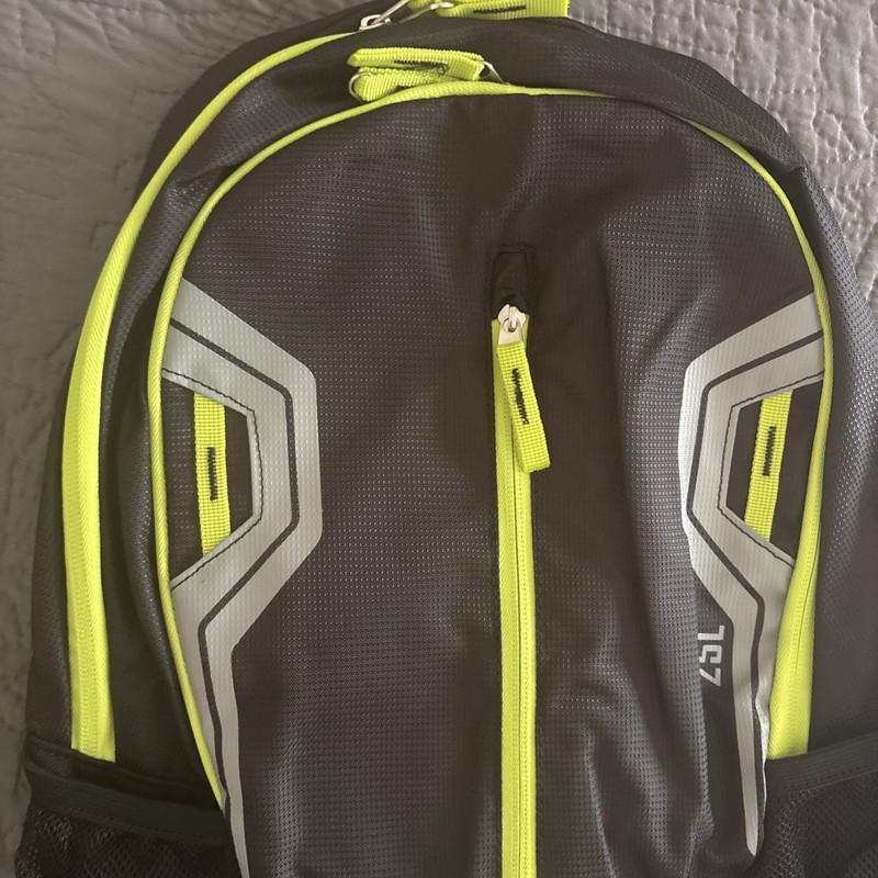 ULINE 25L Daypack/Backpack – Black/Lime Green (High-Visibility Adjustable Strap) 3