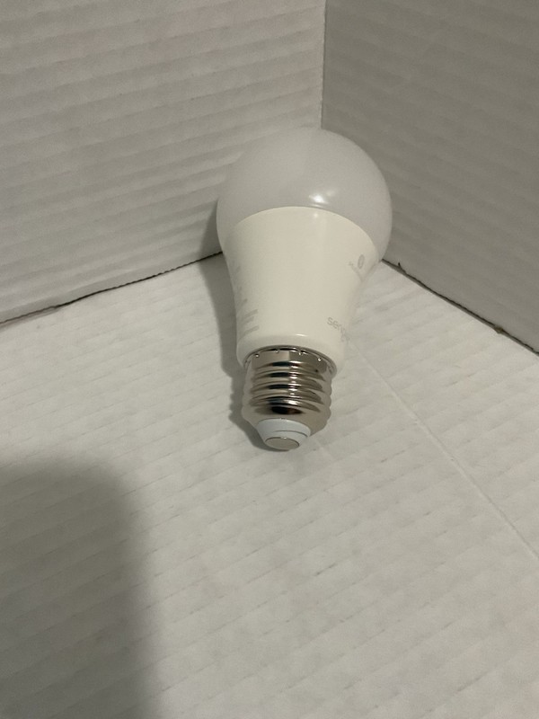 Sengled Smart Bluetooth Light Bulb - No Hub Required - Equivalent To 60W gallery