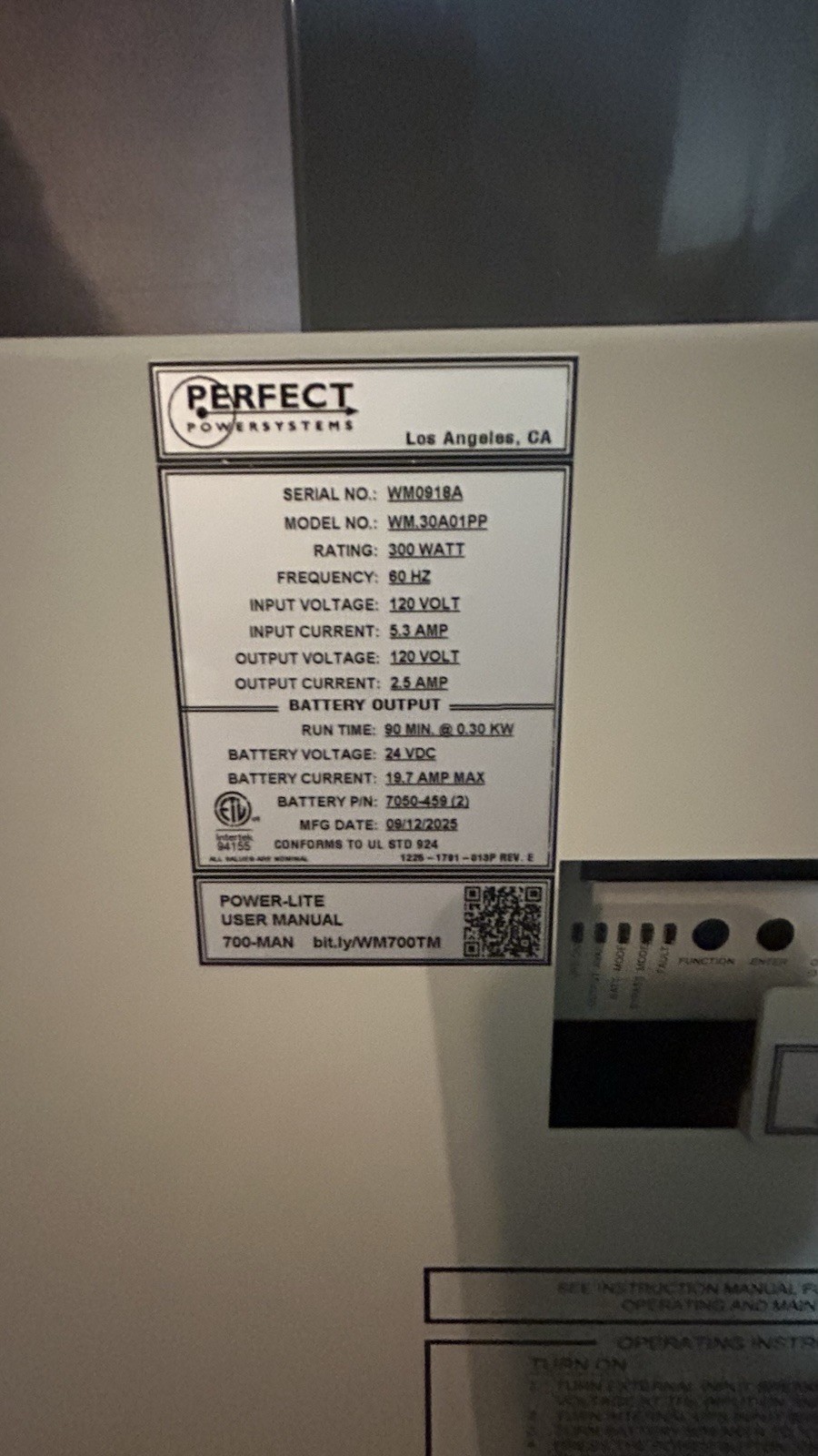 Perfect Power Systems Power-Lite WM30A01PP Solar Charger/Inverter 300W/ battery gallery