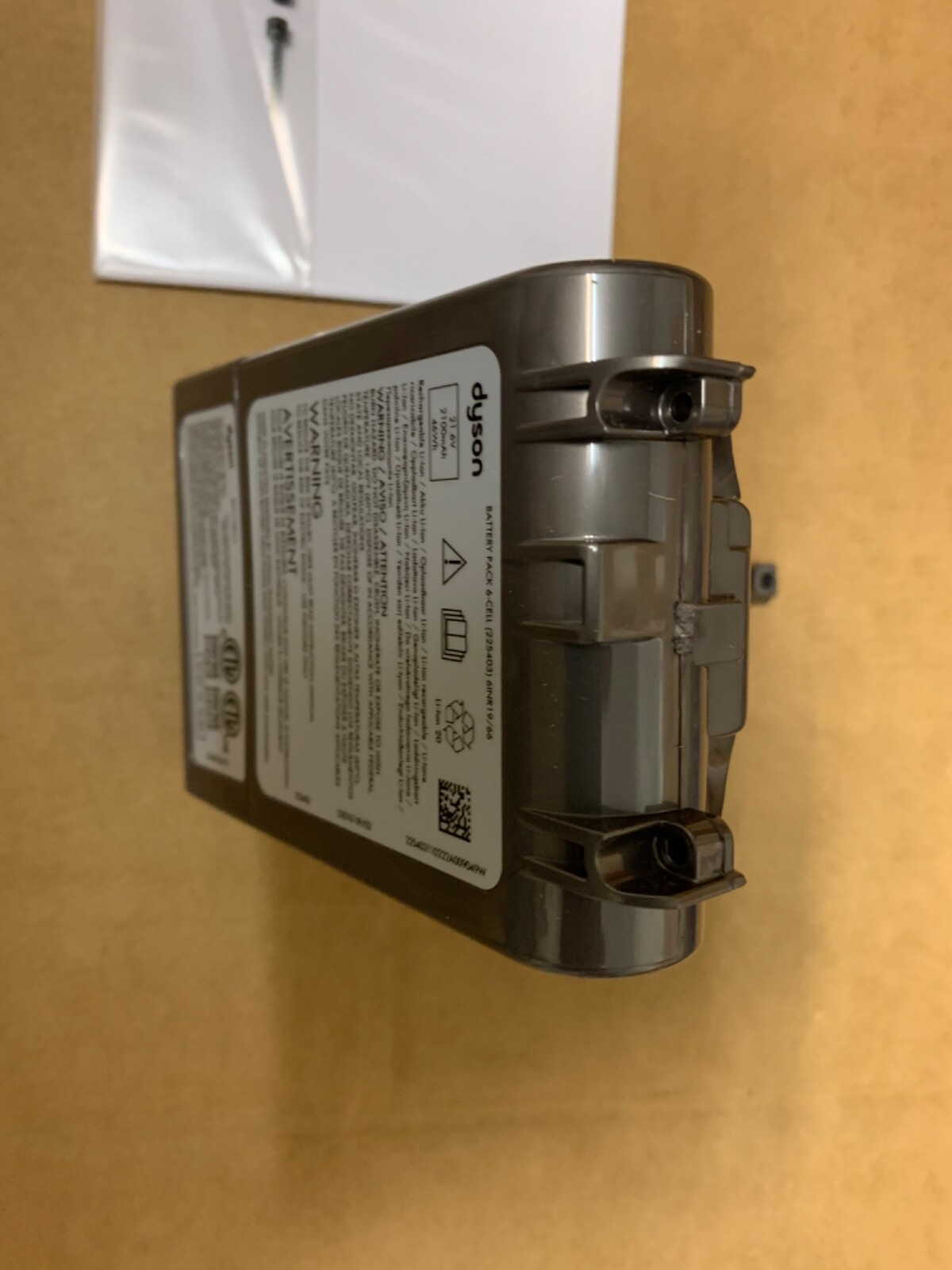 Genuine Dyson Advanced complete V7 HH11 SV11 Rechargeable Battery 968670-06 gallery