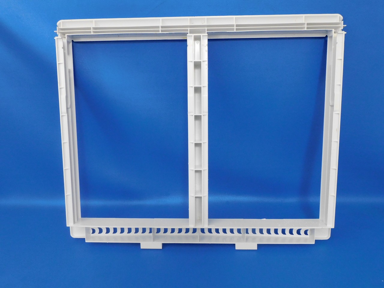 Frigidaire Refrigerator FFTR2126LBK Crisper Cover Frame & Glass 240364790 240350 gallery