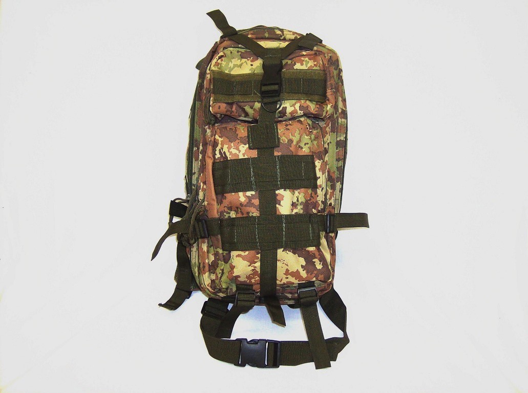 Backpack Vegetata Camouflage Medium Size Tactical Style Nylon Assault pack new