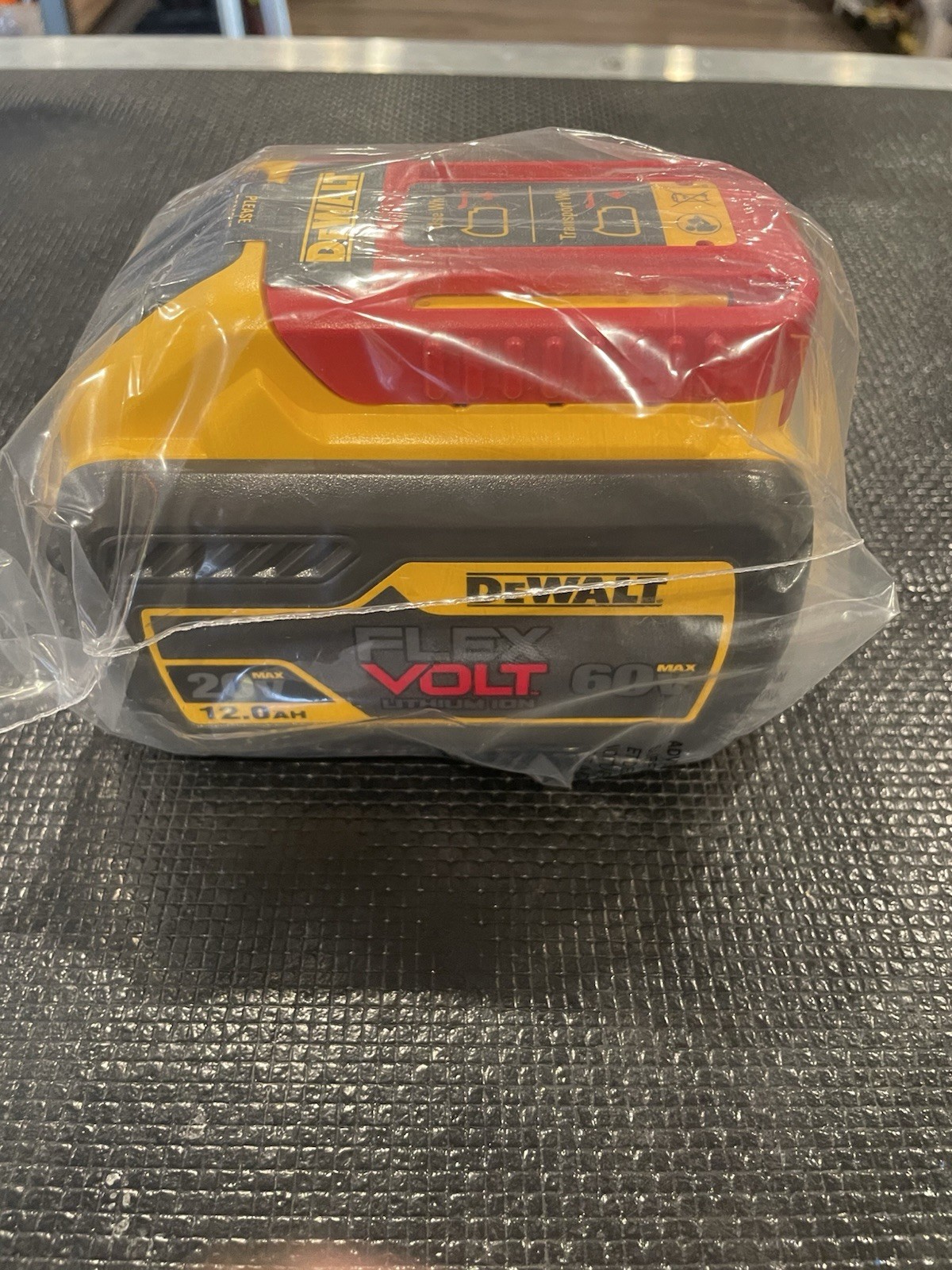 DEWALT FLEXVOLT 12.0 Ah Lithium-Ion Battery - DCB612 gallery