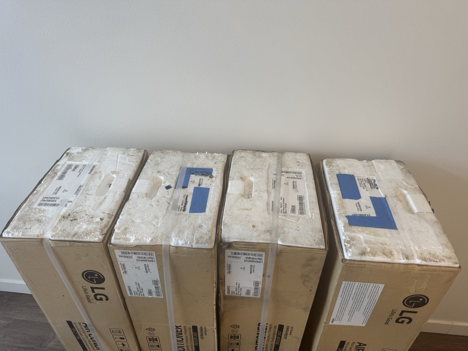 LG Split Unit Indoor AC 22,000 BTU Inverter gallery
