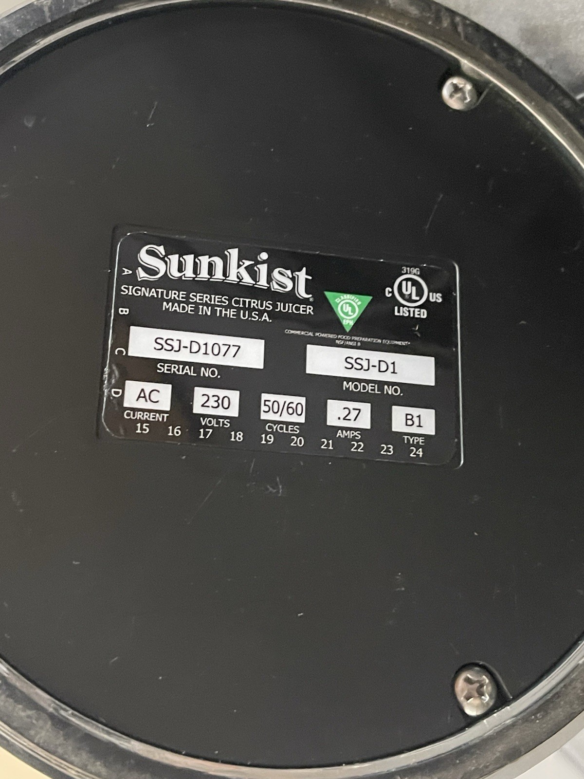 Sunkist SSJ-D1 Signature Series Commercial Juicer, 230 V type G 3 PIN PLUG EU gallery