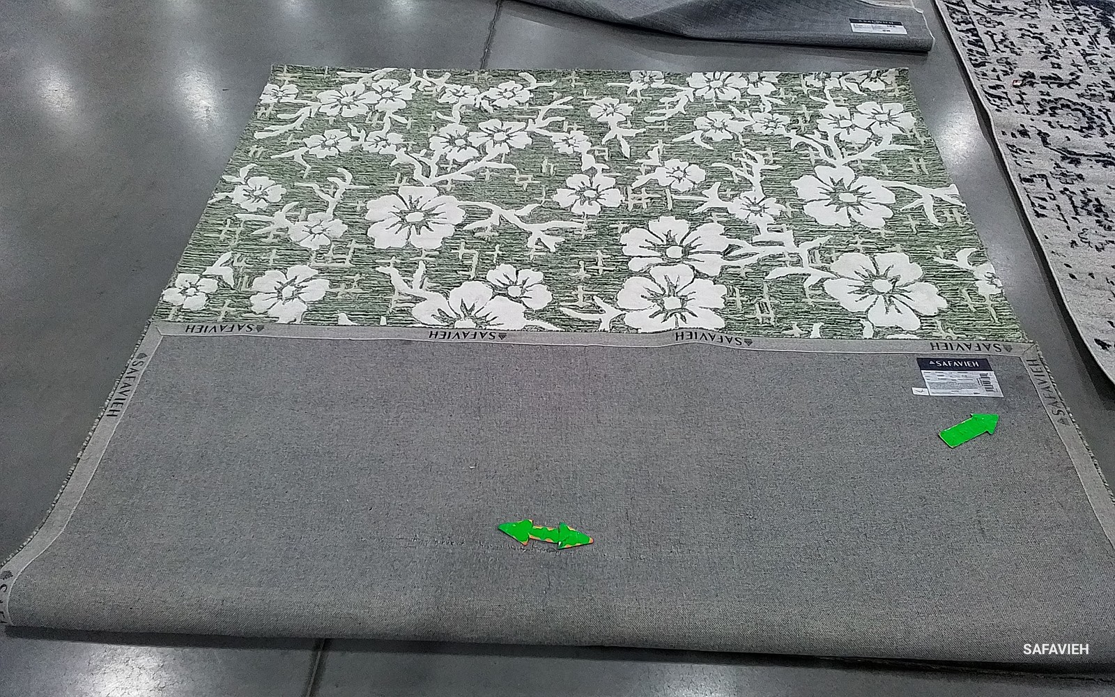 GREEN / IVORY 8'-0" x 10'-0" Back Stain Rug, Reduced Price 1172799707 GLM540Y-8 gallery