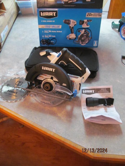 HART HPCS01 20-VOLT 20V CORDLESS 6.5" CIRCULAR SAW (TOOL ONLY) - with FREE BAG! gallery
