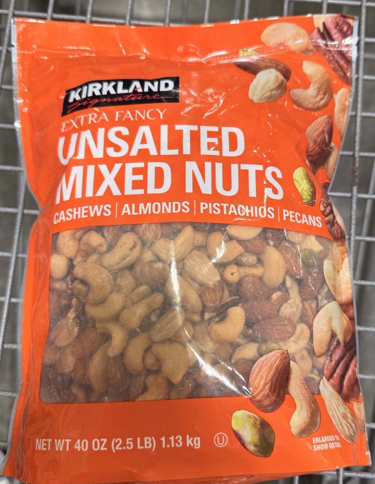 Kirkland Signature Extra Fancy Unsalted Mixed Nuts 40 Oz (2.5 Lb) EXP 02/2027 gallery