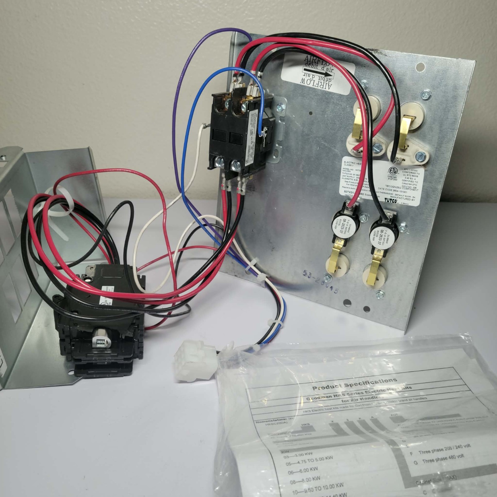 Goodman 8 kW 208/204V Electric Heat Kit with Circuit Breaker - HKTSD08X1 gallery