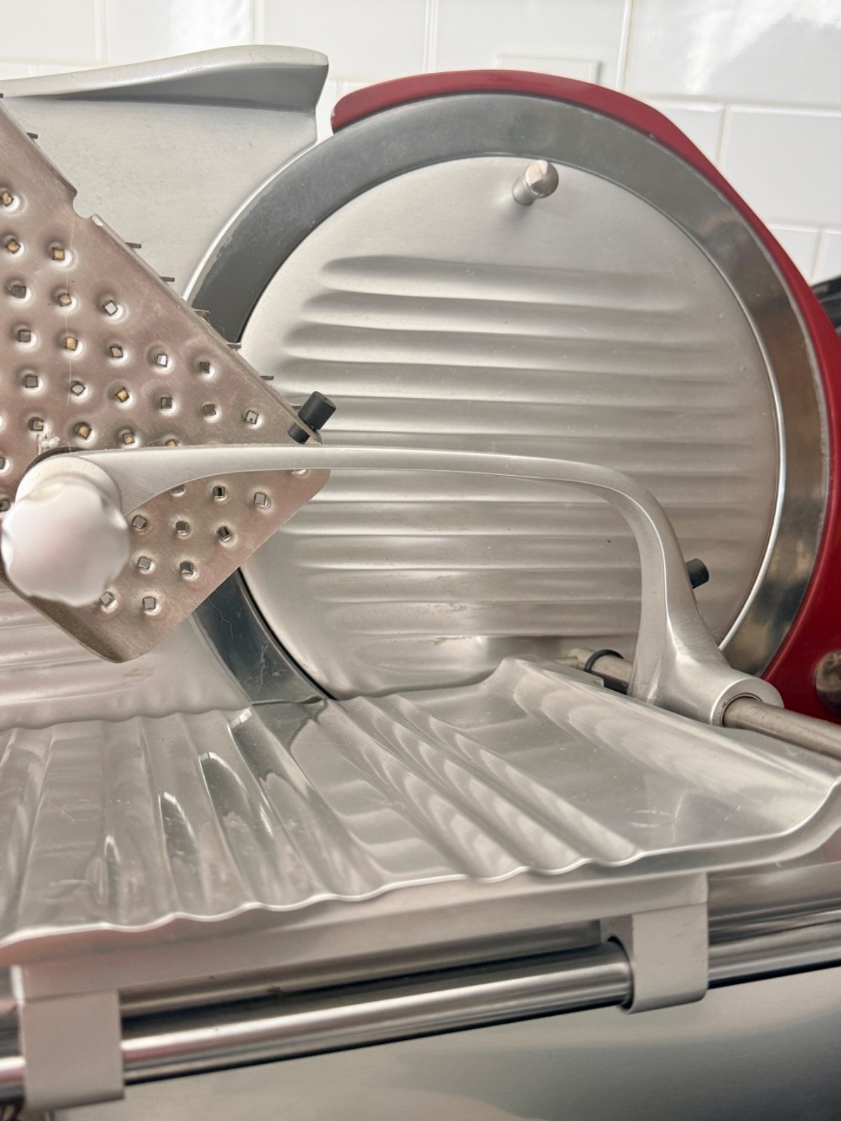 BERKEL electric Meat SLICER in red, MADE IN ITALY w/ Berkel Board tray gallery
