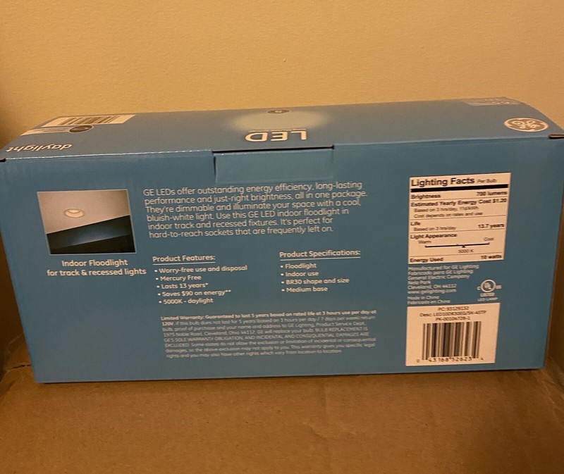 GE LED Lightbulbs BR30Daylight Dimmable Indoor Flood Lights 65W 10W (4 pack)NEW gallery