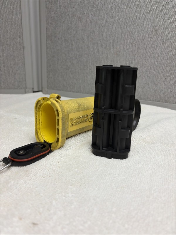 Streamlight Survivor Flashlight Yellow Black Durable Plastic Emergency Light gallery