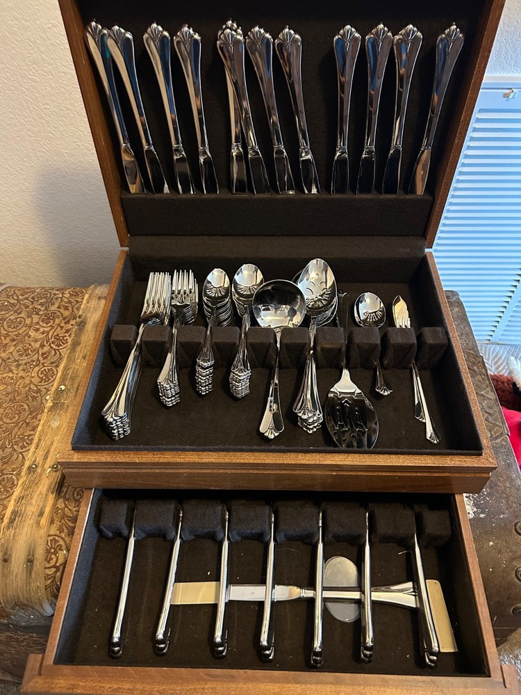 oneida community stainless flatware royal flute