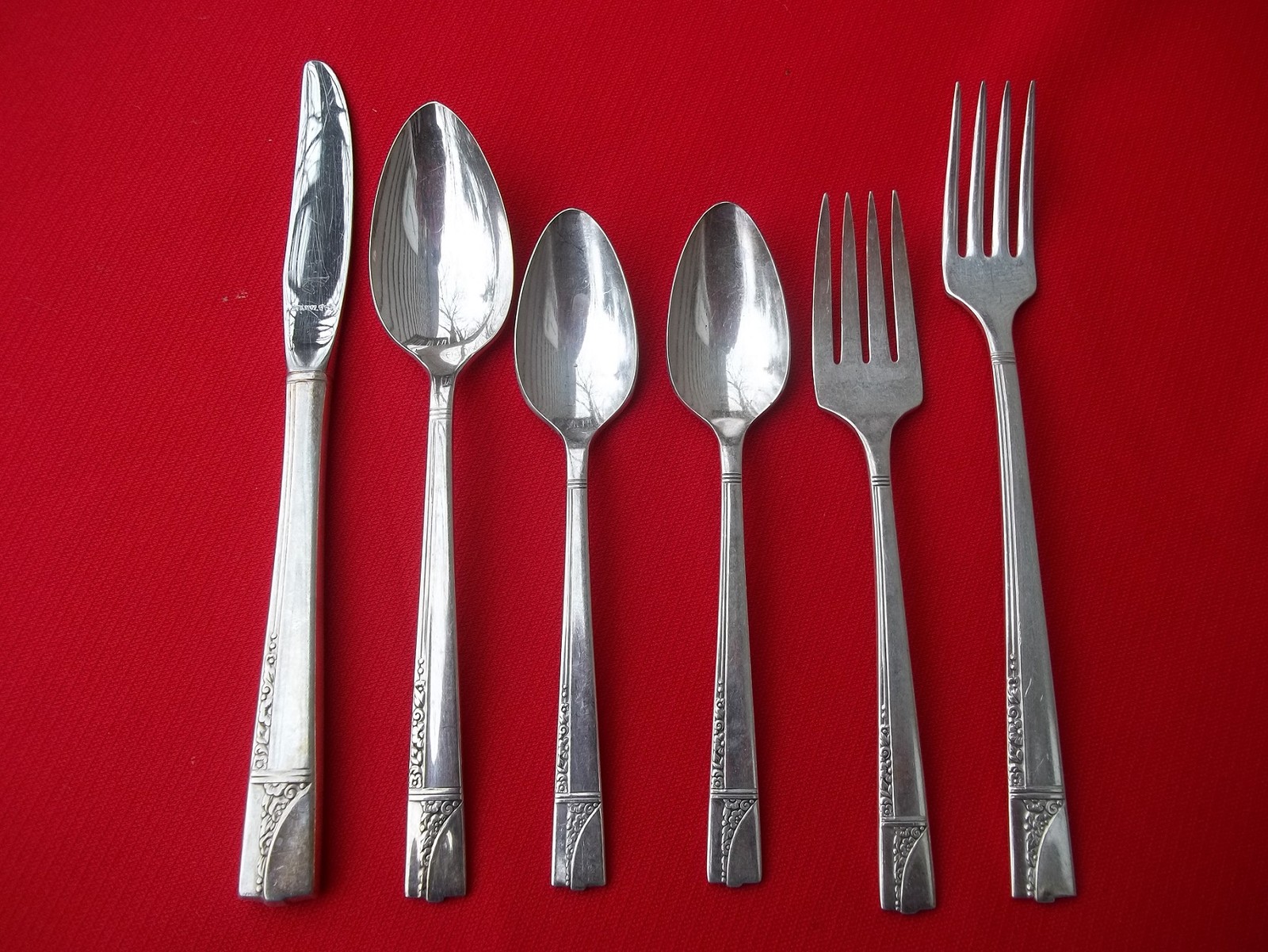 1937 CAPRICE Pattern Multi Place & Serving Sets By Oneida Nobility Silverplate gallery