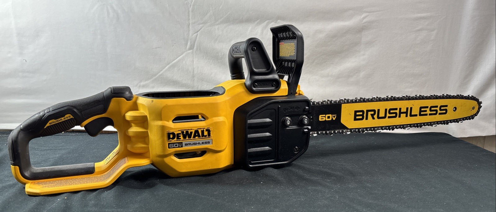 DeWalt DCCS672 60V MAX 18" Brushless Cordless Battery Op. Chainsaw (Tool Only) gallery