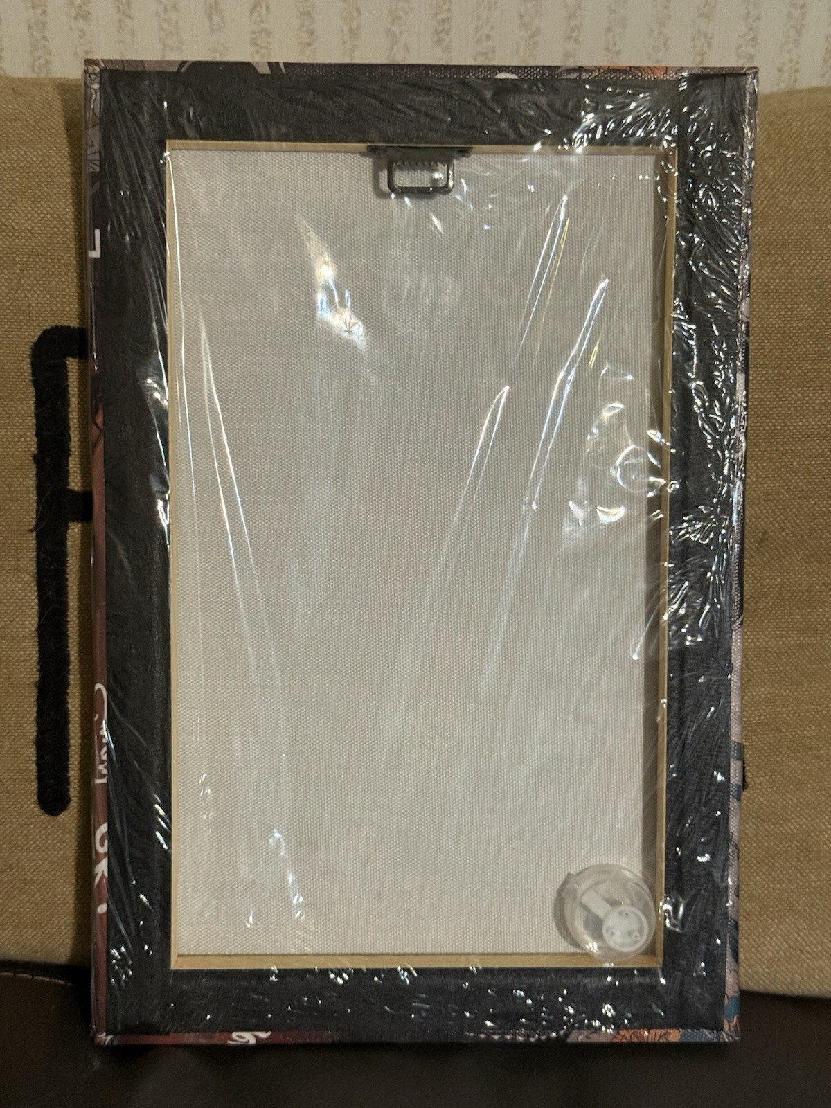 I AM Queen Inspirational Typography 8x12 Canvas Clip Frame Black Ready to Hang gallery