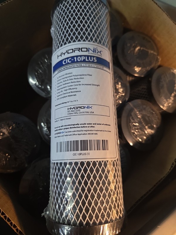Hydronix (CIC-10PLUS) 10” x 2.5” CIC Plus Carbon / Sediment Filter - 5 micron gallery