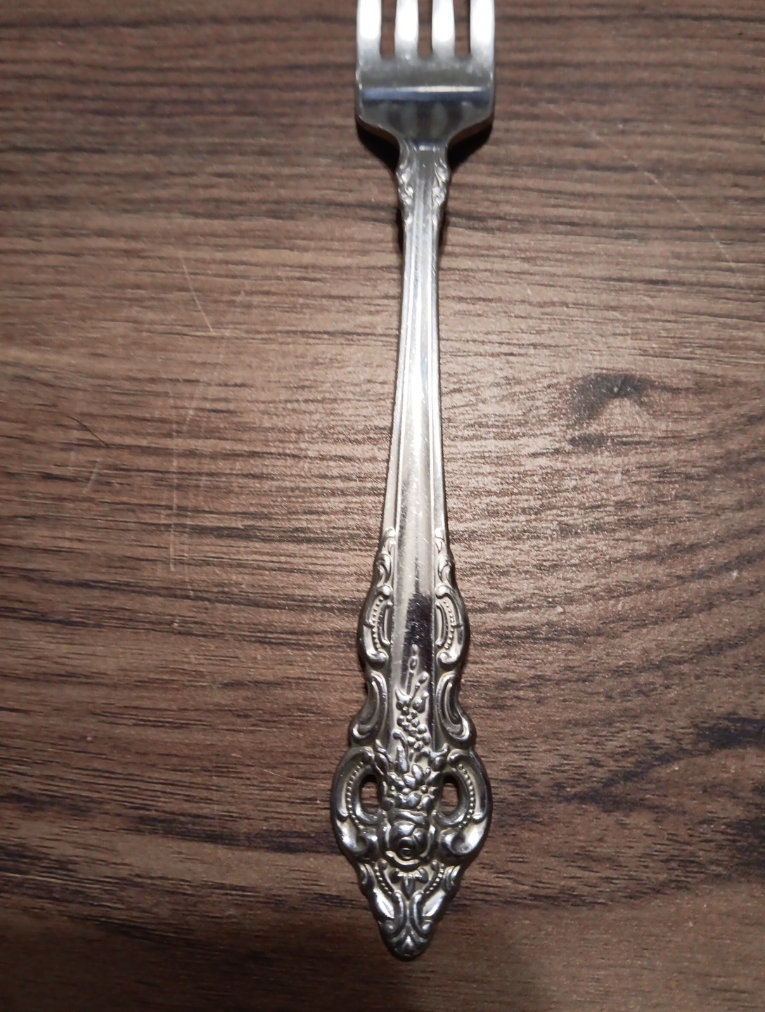 Oneida Community CHERBOURG Stainless Dinner Fork 7 1/4" gallery